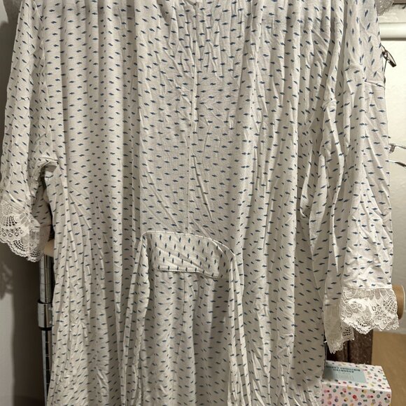 Eberjey robe - Picture 2 of 3